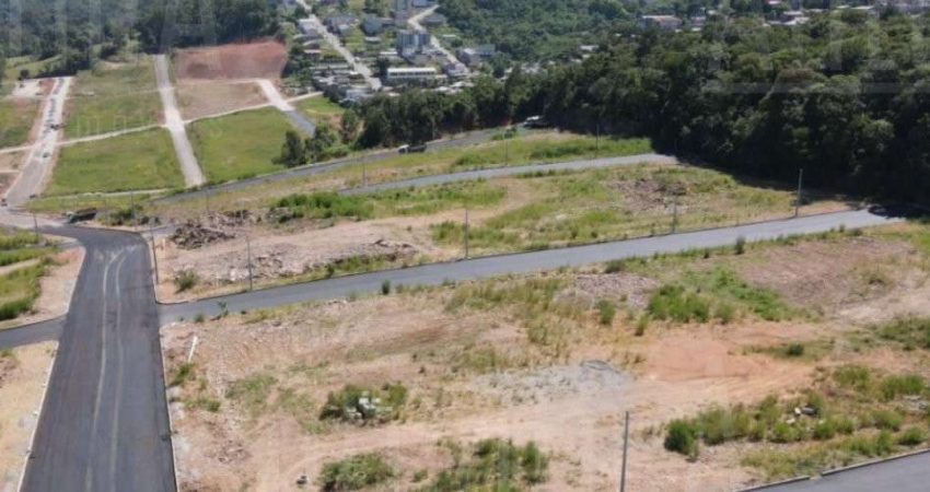 Terreno à venda na Rua Elio Danilo Rech, Nossa Senhora das Graças, Caxias do Sul
