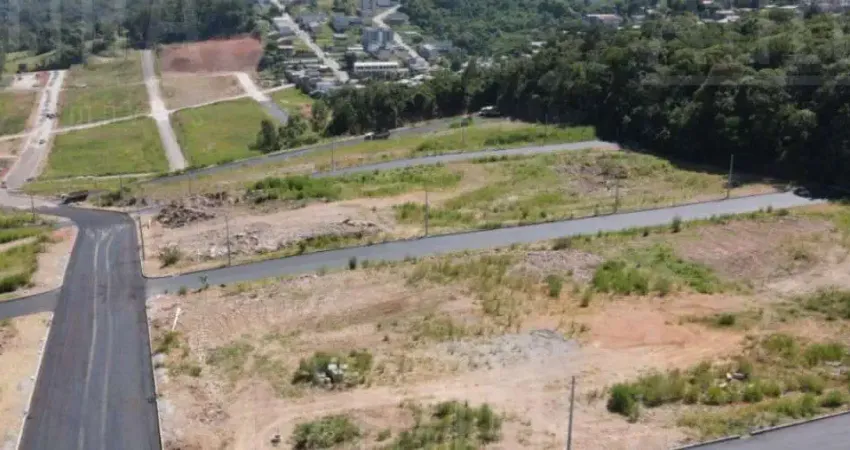 Terreno à venda na Rua Elio Danilo Rech, Nossa Senhora das Graças, Caxias do Sul
