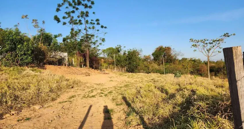 Chácara com 1.100 m² em Cosmópolis - SP