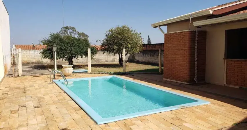Casa com 3 quartos à venda na Rua Doutor Fernando Arens, Jardim Resek II, Artur Nogueira