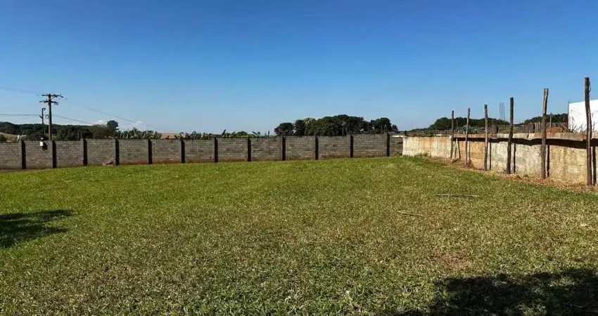 Terreno no Condomínio Portal dos Manacás em Artur Nogueira-SP