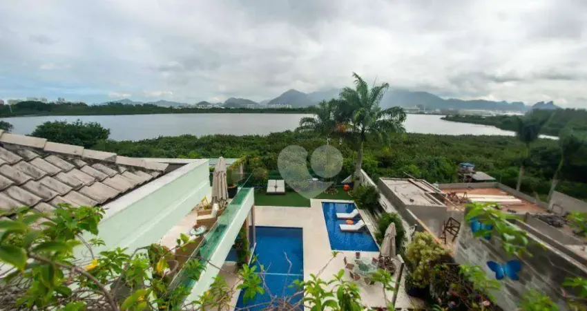 Casa em condomínio fechado com 6 quartos à venda na Rua Paulo Santos, --, Barra da Tijuca, Rio de Janeiro