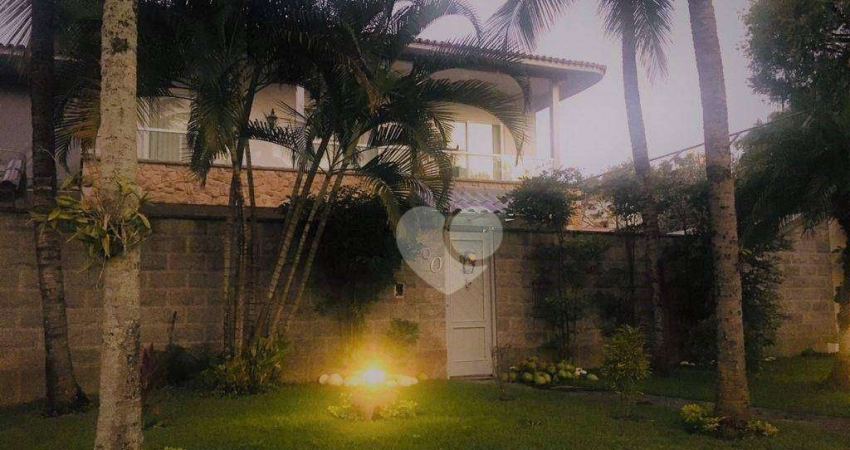 Casa com 5 quartos à venda, 700 m² por R$ 5.250.000 - Barra da Tijuca - Rio de Janeiro/RJ