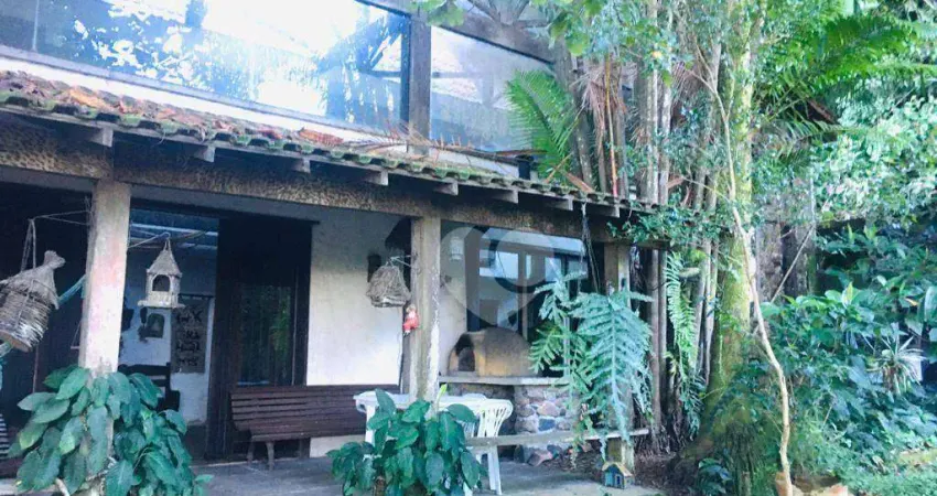 Casa com 3 quartos à venda, 360 m² por R$ 1.400.000 - Itanhangá - Rio de Janeiro/RJ