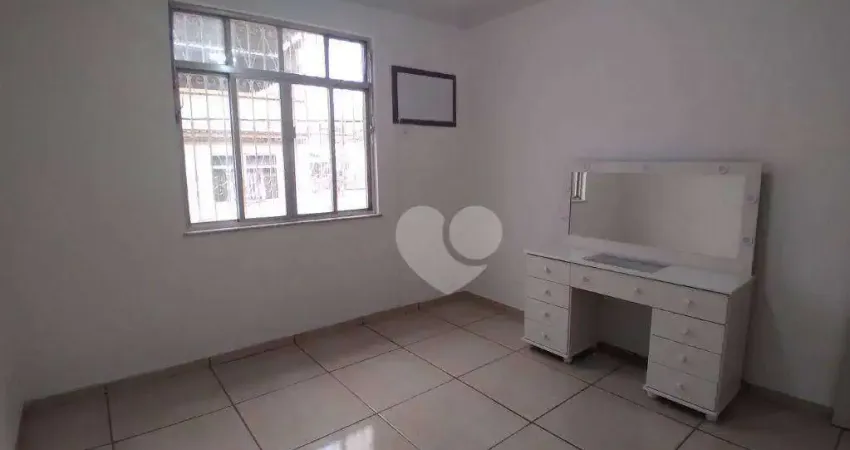 Apartamento tipo casa em vila com vaga todo reformado. imóvel sem condominio vila fechada e segura.