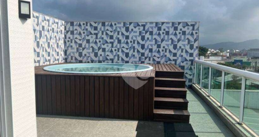 Cobertura Duplex de 280m², Próxima ao Comércio e à Praia