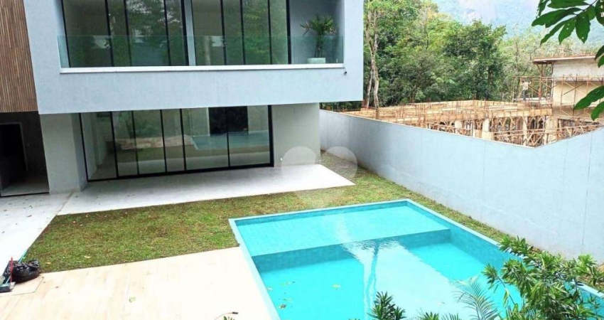 Casa contemporânea no Itanhangá , 5 suítes,  700 m² de área construída por R$ 7.450.000 ,00
