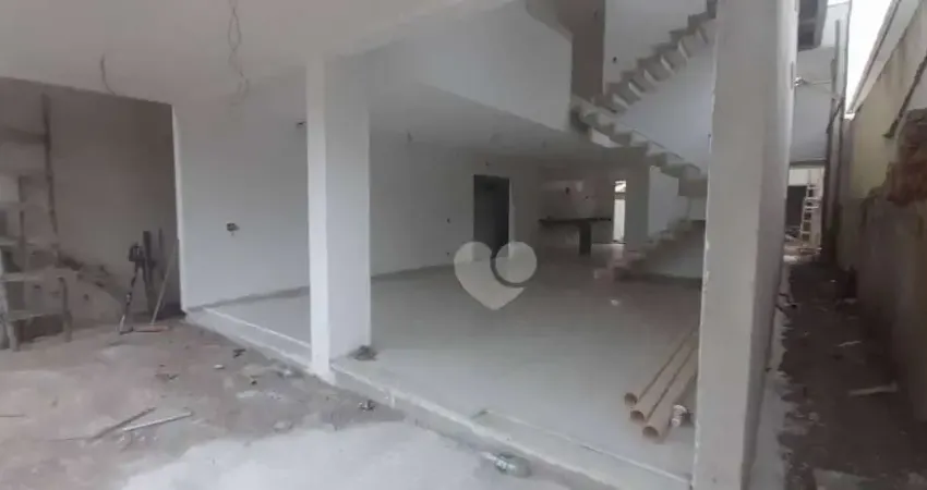 Casa com 4 quartos à venda, 300 m² por R$ 4.200.000 - Barra da Tijuca - Rio de Janeiro/RJ