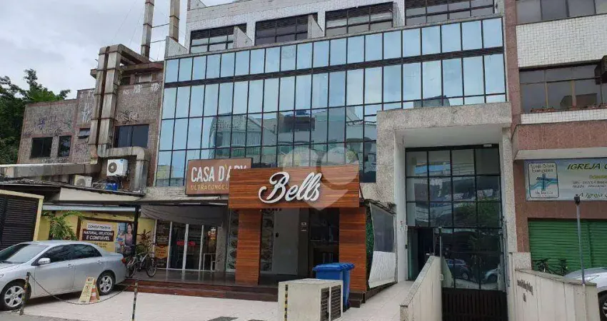 Sala Comercial a Venda em Localização Privilegiada no Coração do Recreio Mobiliada