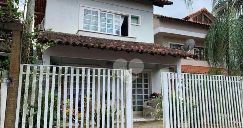 Casa com 4 quartos à venda, 108 m² por R$ 798.000 - Vargem Pequena - Rio de Janeiro/RJ