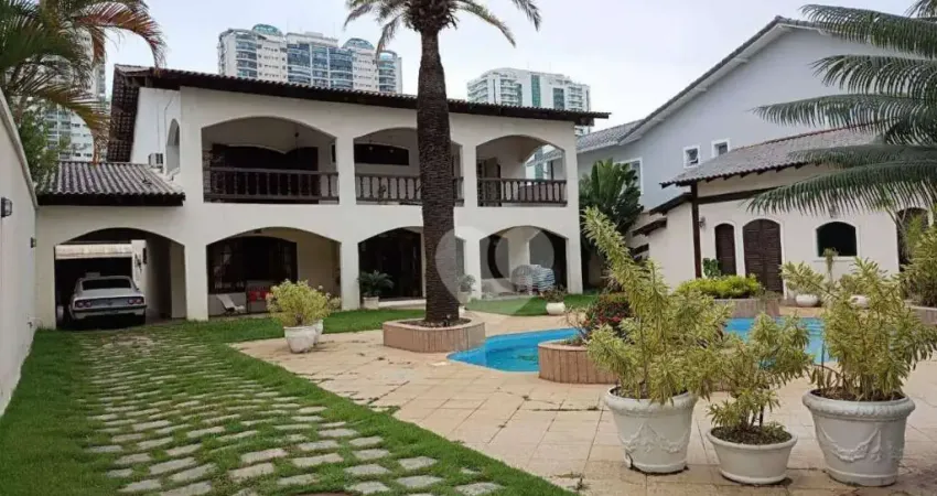 Casa com 6 quartos à venda, 666 m² por R$ 4.950.000 - Barra da Tijuca - Rio de Janeiro/RJ