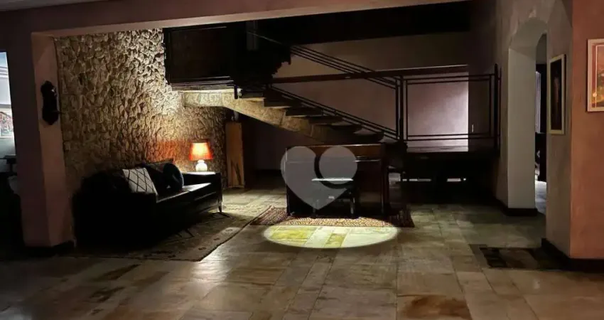 Casa com 5 quartos à venda, 952 m² por R$ 6.900.000 - Barra da Tijuca - Rio de Janeiro/RJ