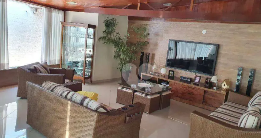 Casa com 3 quartos localizada na Estrada do Bananal