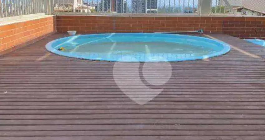 Cobertura com 4 quartos sendo 1 suíte à venda, com 429 m² por R$ 2.200.000 - Barra da Tijuca