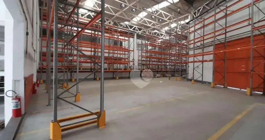 Barracão / Galpão / Depósito com 6 salas para alugar na Estrada Rio São Paulo, --, Campo Grande, Rio de Janeiro