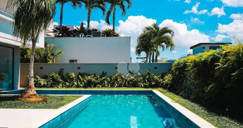 Casa Alto Padrão, com 5 Quartos , Elevador e Placa Solar - Alphaville - Rio de Janeiro/RJ