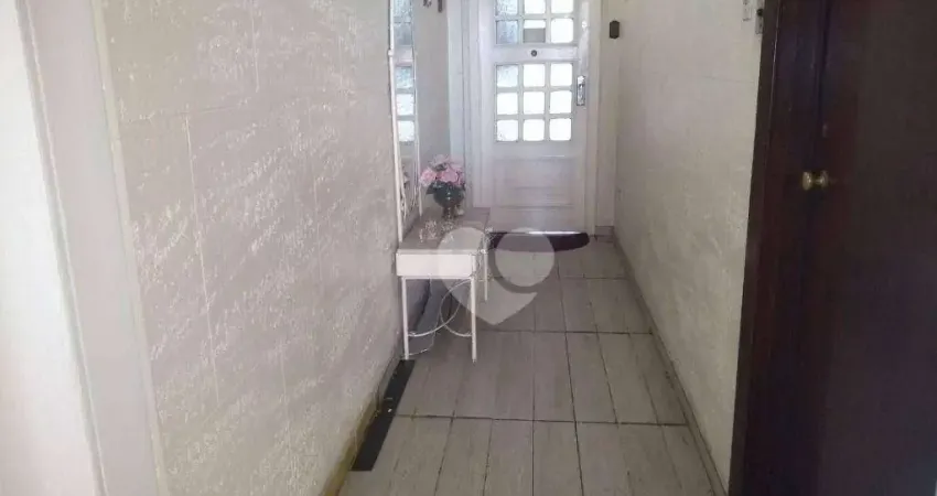 Lopes enjoy imoveis vende apto dois qts ,dependencias,predio com elevador,2 quartos com elevador no grajaú