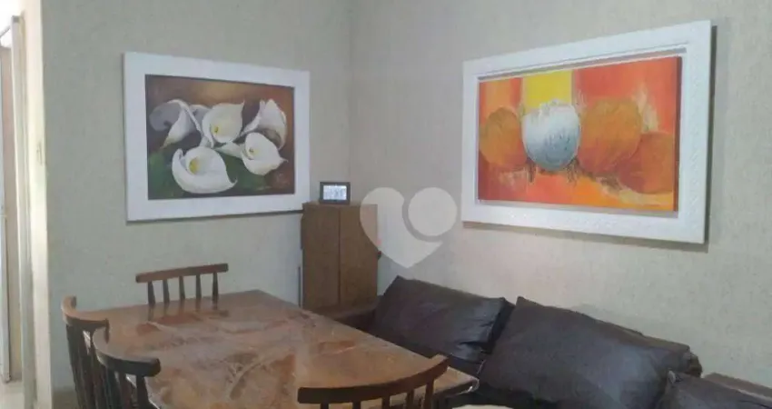 Grajau  2 quartos sala cachimbo planta diferenciada com vaga rua Borda do Mato.