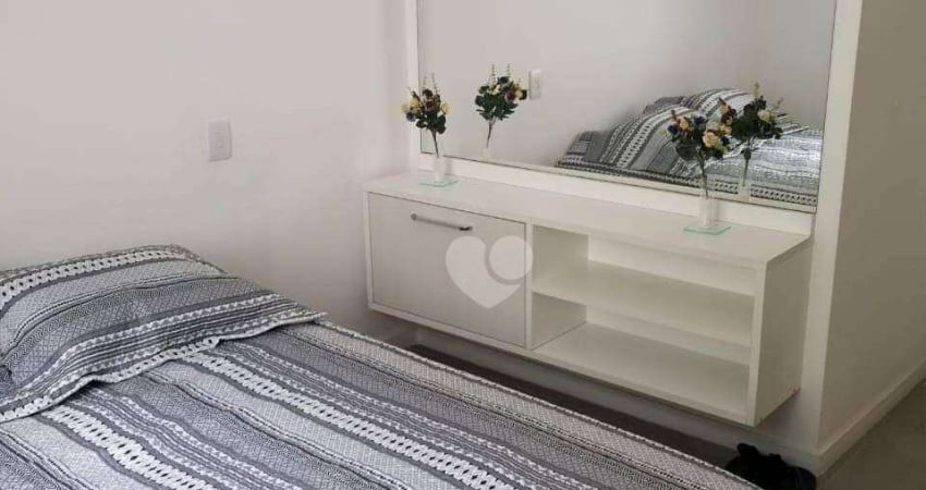 Sala quarto separados - reformado - lindo -  R$ 320.000 - Catete - Rio de Janeiro/RJ