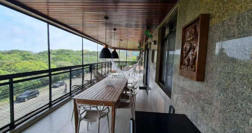 Lindo apartamento com 177 m² com vista indescritível , 3 quartos sendo 2 suítes, ampla sala para 3 ambientes, varandão, 2 vagas