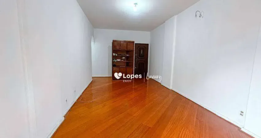 Grajau 2 quartos com varanda , suite, dependencia revertida no coração do Largo do Verdun .