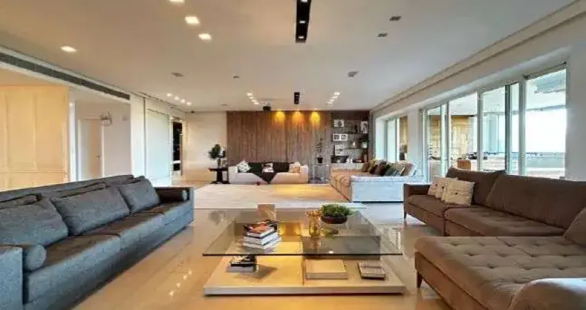 Condomínio Riserva Uno - Excelente e amplo apartamento com 555m2, vista indevassável. Para quem busca  Luxo e Sofisticação.