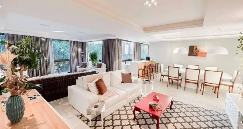 Jardim Oceânico - Apartamento Reformado com vista para a Pedra da Gávea, próximo ao Metrô com 4 Quartos sendo 2 Suítes. Barra da Tijuca/RJ.
