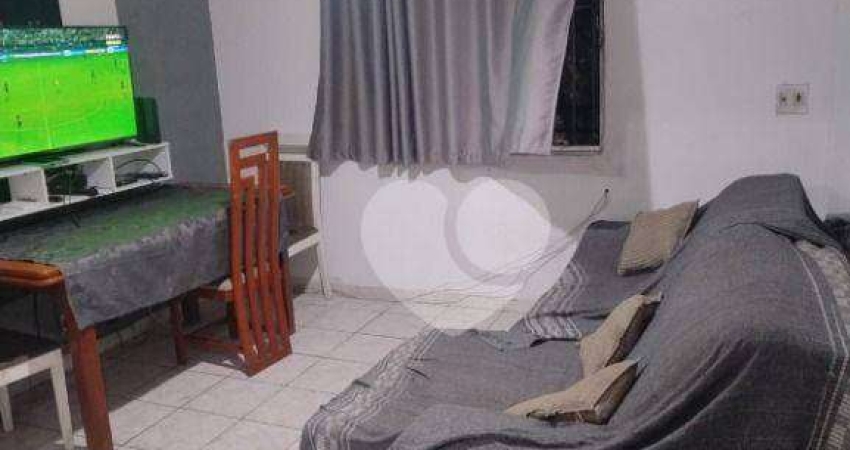 Apartamento com 2 dormitórios à venda, 48 m² por R$ 175.000,00 - Olaria - Rio de Janeiro/RJ