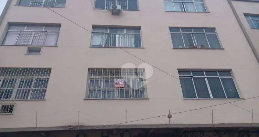 Apartamento com 2 quartos à venda, 73 m² por R$ 200.000 - Campinho - Rio de Janeiro/RJ