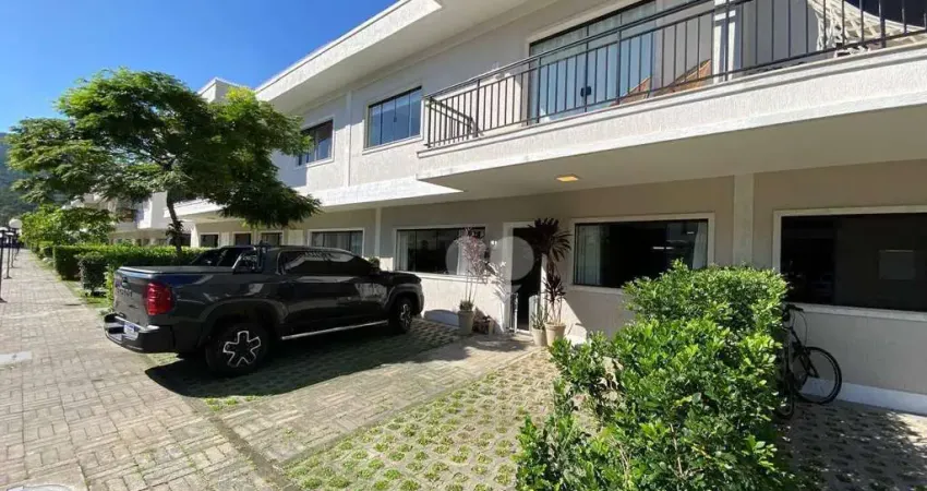 Casa com 3 quartos à venda, 136 m² por R$ 820.000 - Vargem Grande - Rio de Janeiro/RJ