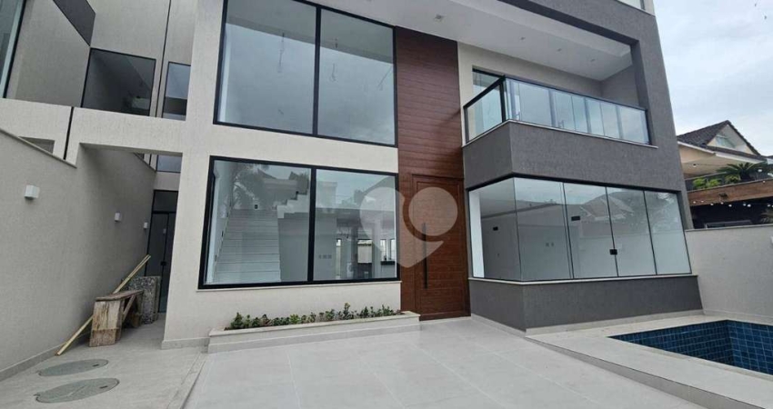 Condomínio Bothanica Nature - Casa Triplex em projeto Contemporâneo e recém construída de 4 quartos com 3 Suítes. Recreio dos Bandeirantes/RJ.
