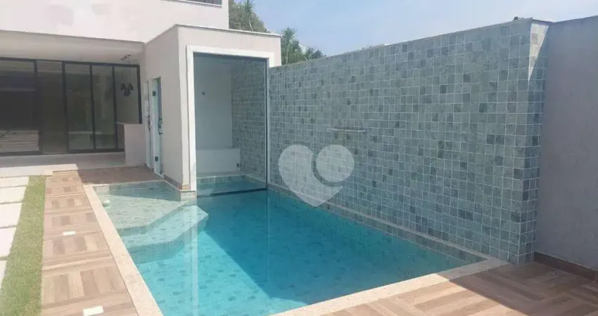 Casa com 4 Quartos à venda, 260 m² por R$ 3.400.000 - Barra da Tijuca - Rio de Janeiro/RJ