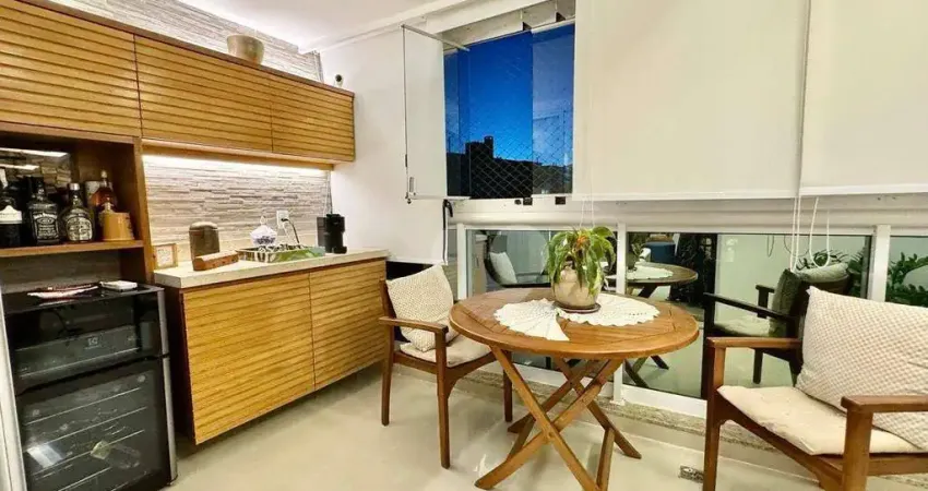 Apartamento com varanda, 3 quartos, 1 suíte e 2 vagas à venda, 124 m² por R$ 2.050.000 - Lagoa