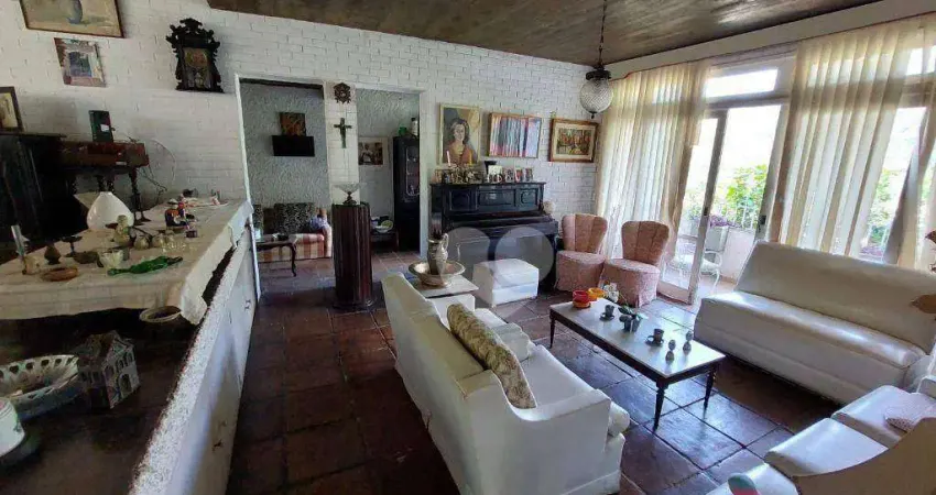 Casa 4 quartos, 264 m², no Alto da Boa Vista, RJ