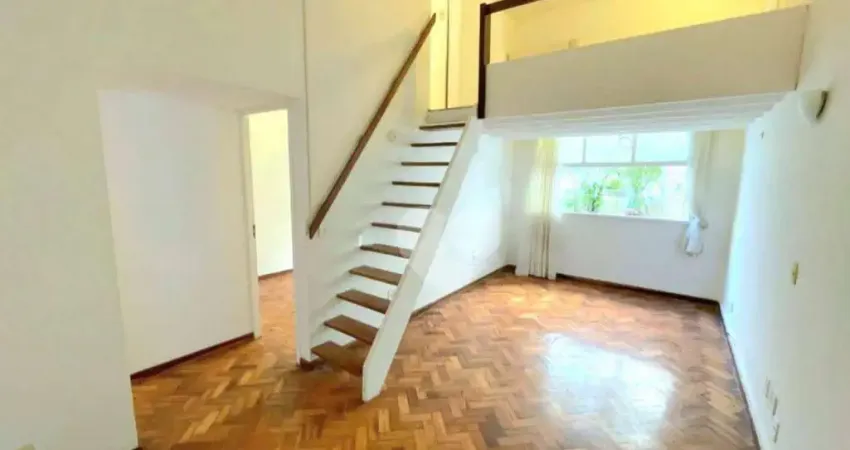 Apartamento em Botafogo no estilo Loft com pé direito alto em excelente Localização, próximo ao Metrô de Botafogo.