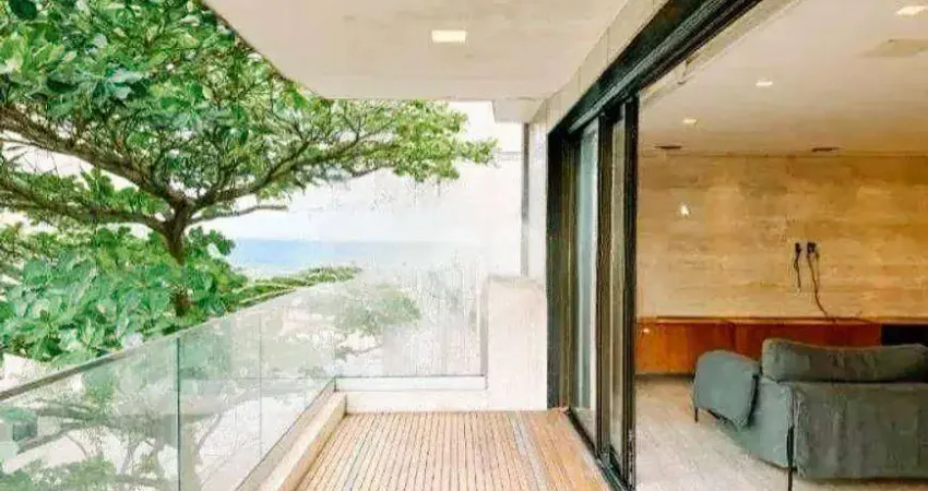 Apresento a você um incrível apartamento no coração do Leblon, a poucos passos da praia, localizado em um edifício exclusivo!