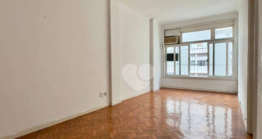 Apartamento com 3 quartos, suíte, vaga e perto do Metrô à venda, 98 m² por R$ 1.000.000 - Copacabana