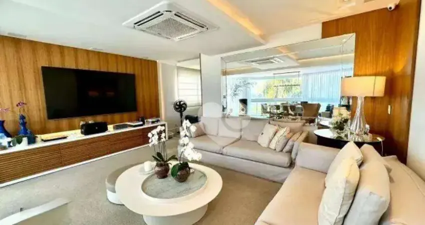 Lopes Enjoy Vende, Apartamento Orla,3 suítes, 3 vagas, Vista mar.