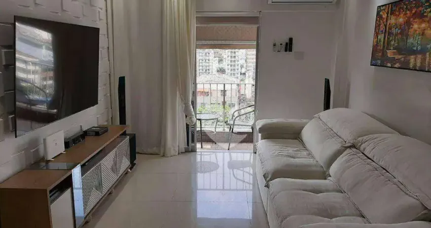 Apartamento 02 quartos, suite, área serviço, lazer com piscina, vaga garagem, portaria 24 horas.
