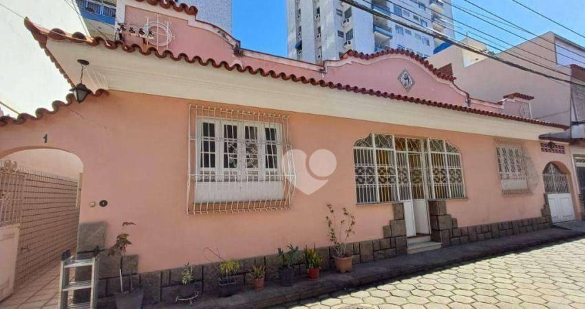 Casa de vila linear e sem condomínio - 3 vagas - ótima localização - R$580.000,00 - Méier - RJ