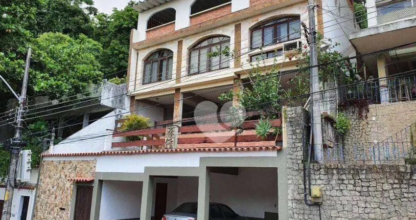 Casa com 4 quartos à venda, 431 m² por R$ 890.000 - Grajaú - Rio de Janeiro/RJ
