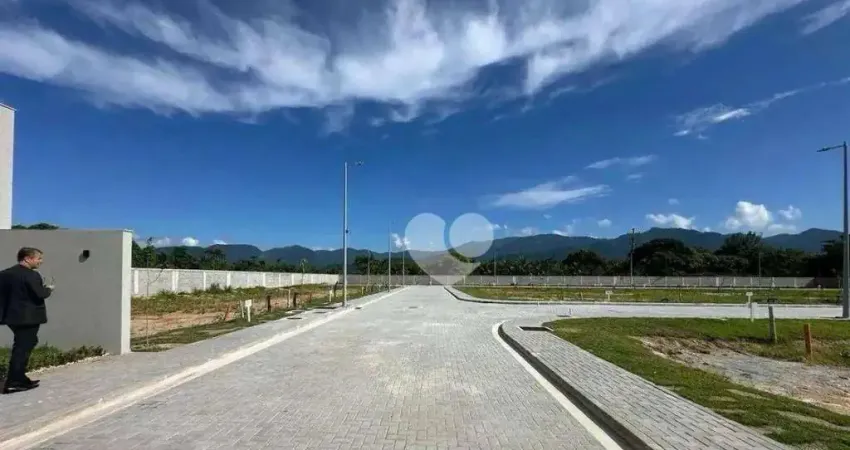 Terreno à venda, 180 m² por R$ 650.000,00 - Recreio dos Bandeirantes - Rio de Janeiro/RJ