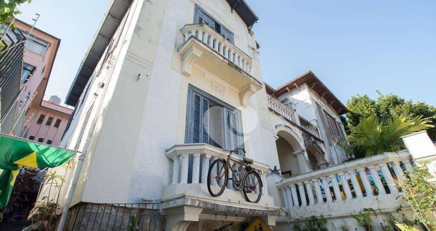 Casa com 8 quartos à venda, 216 m² por R$ 1.700.000 - Santa Teresa - Rio de Janeiro/RJ