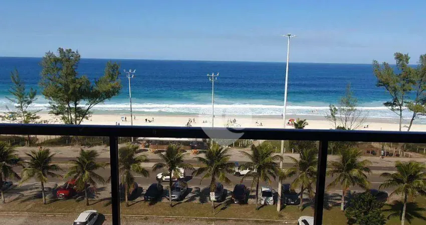 Apartamento Frente Mar no Posto 9 - Duas Suítes Infraestrutura Pronto Para Morar
