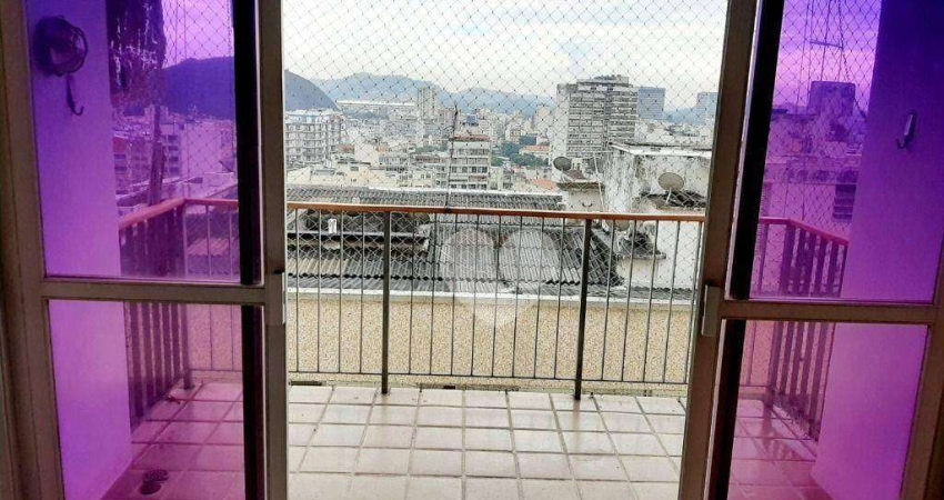 Apartamento a venda na Tijuca, 03 quartos, 01 suite, varanda, área de serviço, 02 vagas de garagem.