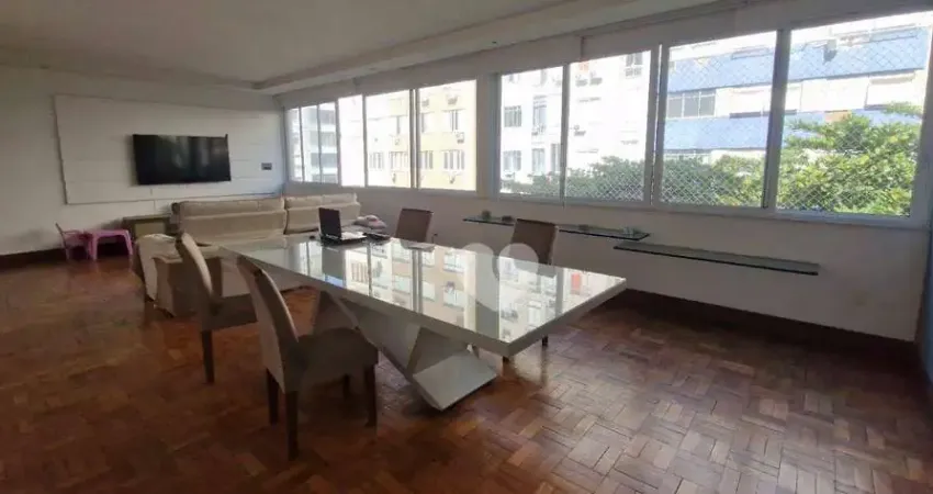 Apartamento a venda Sá Ferreira com 3 dormitórios , 200 m²