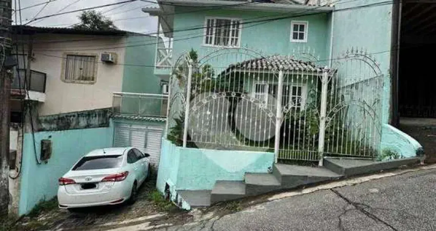Lopes Enjoy Vende Maravilhosa casa duplex, 3 quartos, condomínio fechado, est do Rio Grande - Taquara;