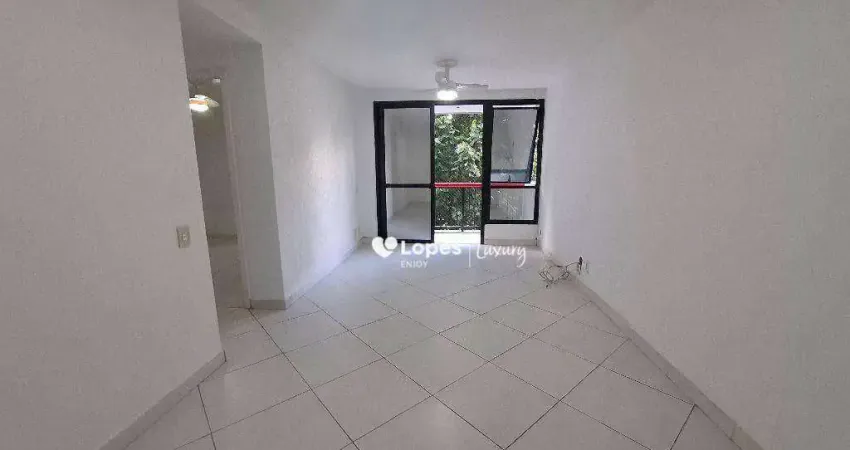 Apartamento com 2 quartos 2 vagas à venda no Condomínio Garden Park, Grajaú - Rio de Janeiro/RJ