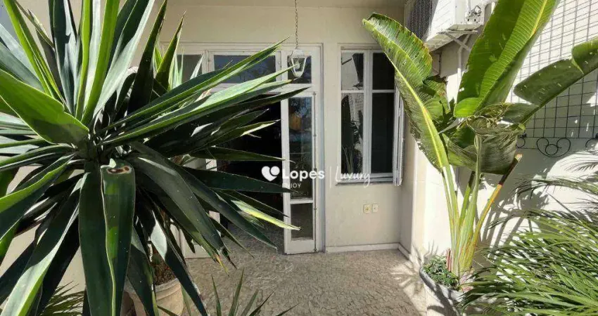 Apartamento reformado - área externa na frente - linda vista - indevassável - vaga - próx praça da oswaldo cruz - r$1.500.000,00 - flamengo/botafogo