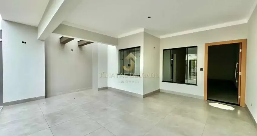 Casa à venda no bairro Parque das Palmeiras - Maringá/PR